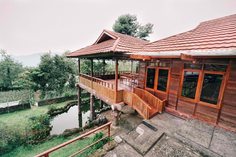 Villa WSP near Taman Safari, Bogor