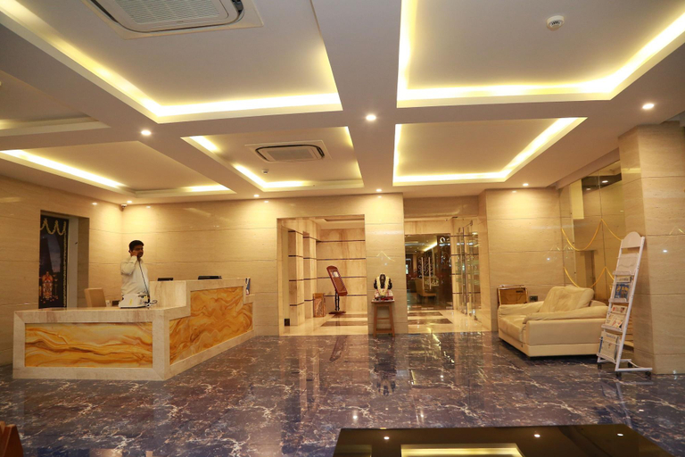 Public Area 3, Hotel Himalayaa, Tiruvannamalai