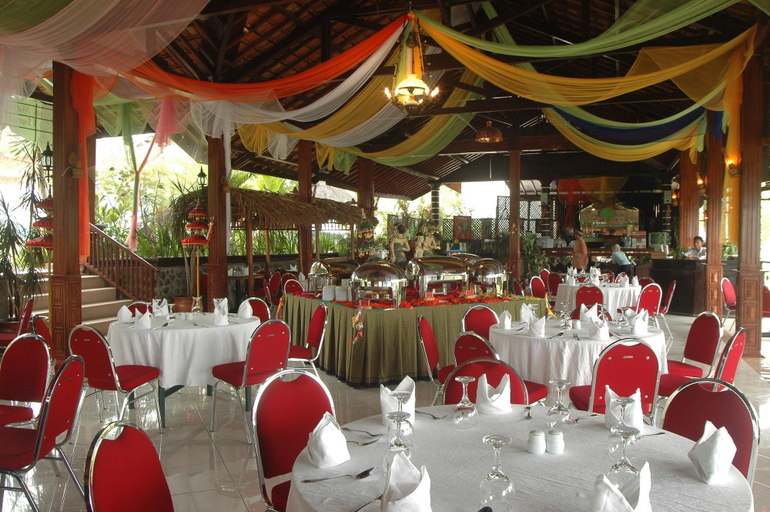 Food & Drinks 5, Swaloh Hill Resort, Tulungagung