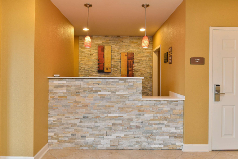 Public Area 3, Americas Best Value Inn Tupelo, Lee