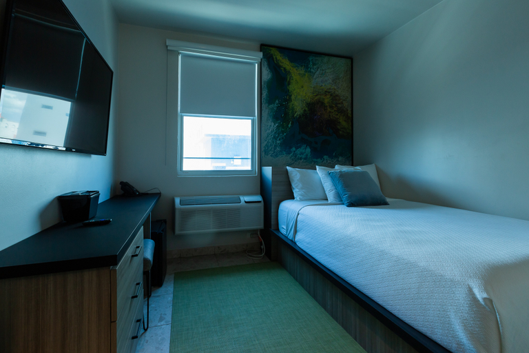 Bedroom 3, The Tryst Beachfront Hotel