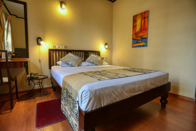 Bedroom 3, Colombo City Hotel, Colombo