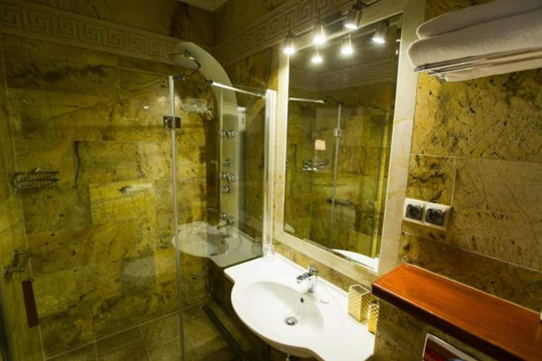 Bathroom 4, Hotel Ambasada Bolesławiec, Bolesławiec