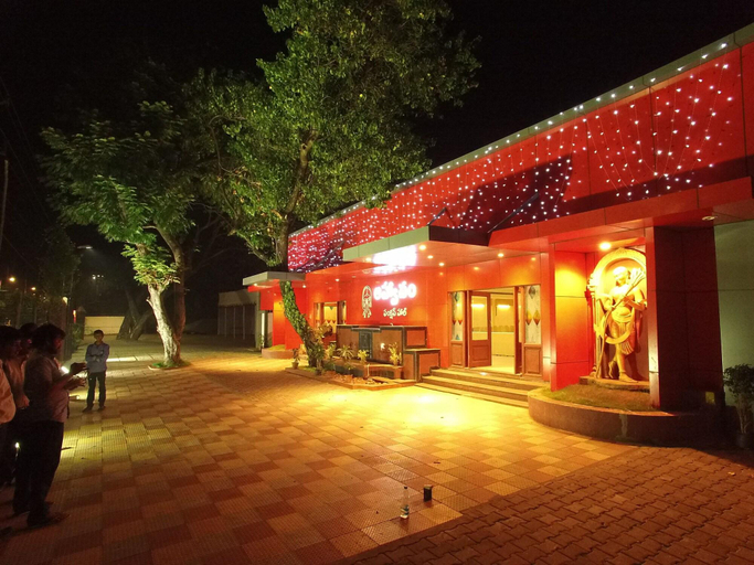 Exterior & Views 2, Hotel River Bay, East Godavari