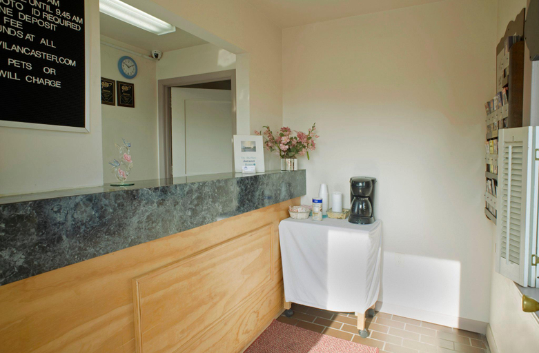 Bathroom 3, Americas Best Value Inn Lancaster, Lancaster