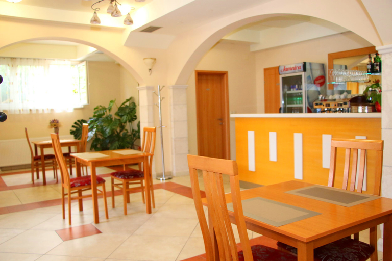Public Area 2, B&B Bok, Novalja