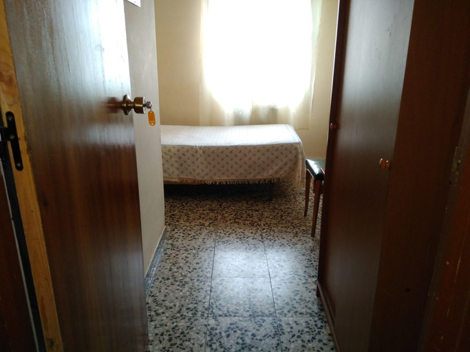 Public Area 3, Pension Martinez, Guadalajara