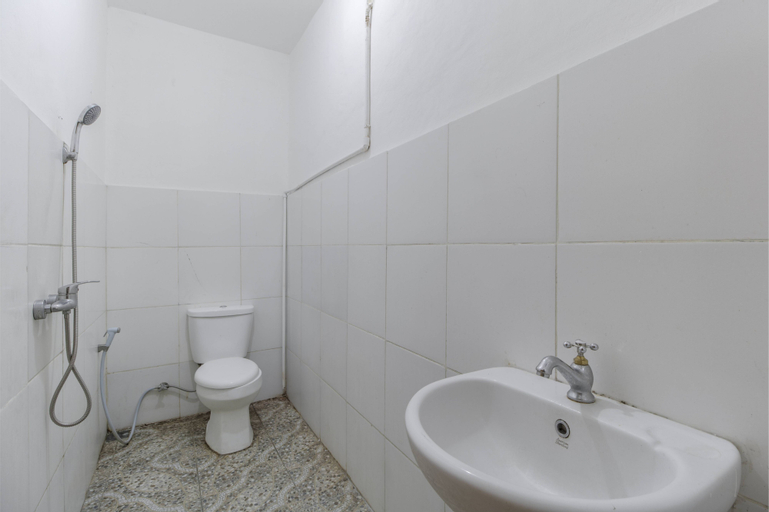 Bathroom 5