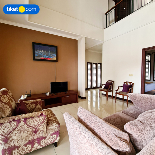 Public Area 5, Villa Twins, Bandung