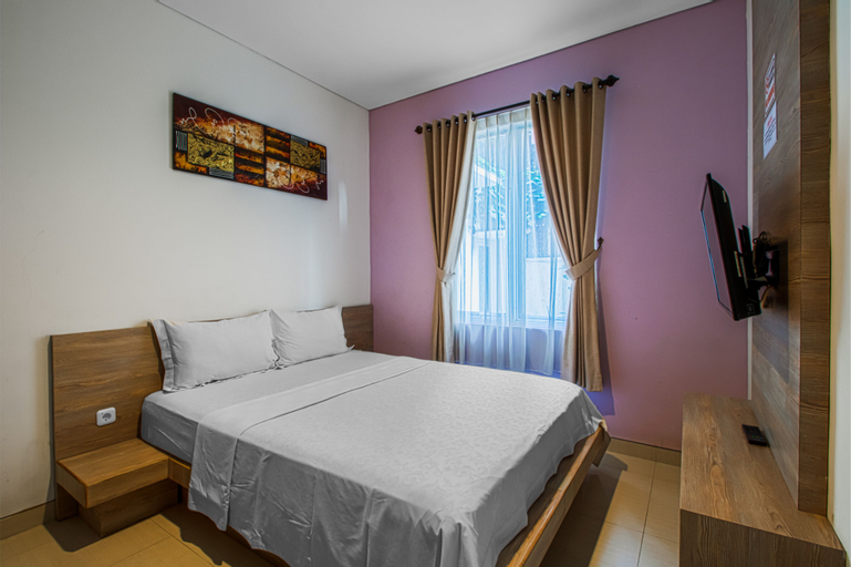 Bedroom 4, RedDoorz Syariah near Prasetya Mulya Cilandak Campus, Jakarta Selatan