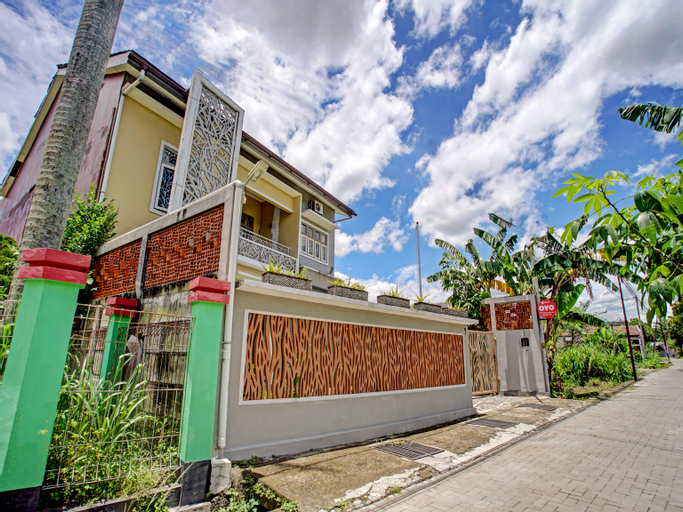 OYO 90270 T2 Exclusive Syariah (temporarily closed), Yogyakarta