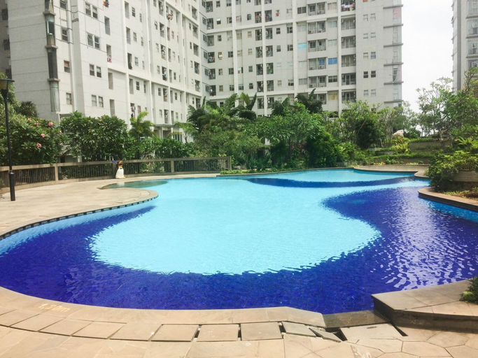 Sport & Beauty 2, Strategic 2BR Apartment with Workspace @ Season City By Travelio, Jakarta Barat