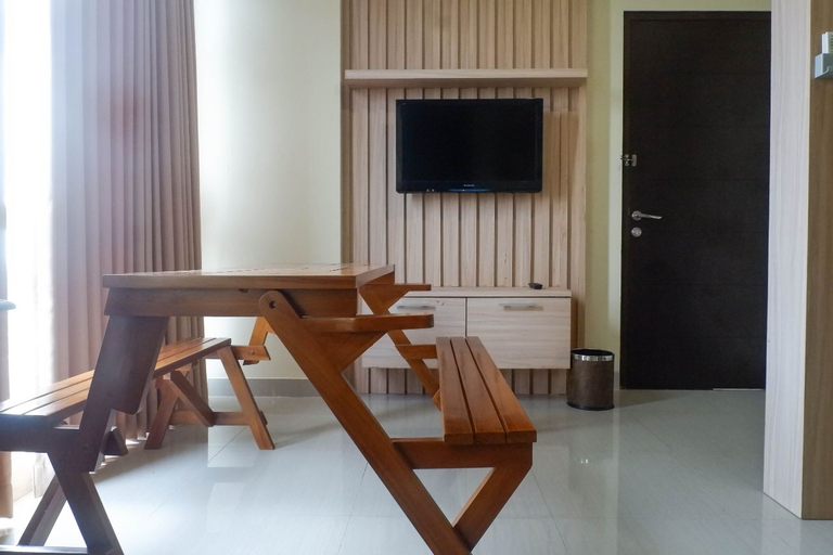 Dining Room 10
