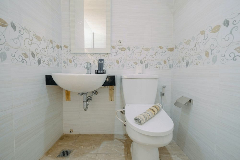 Elegant and Spacious 3BR Apartment Kintamani Condominium By Travelio, South Jakarta
