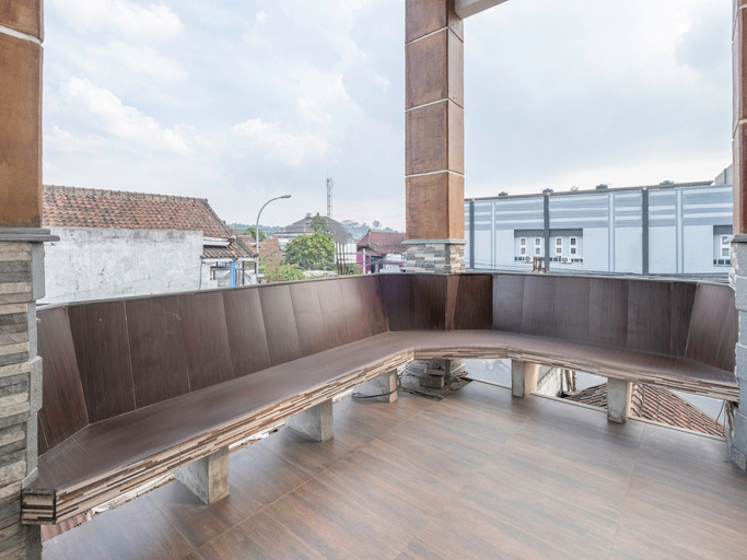 Others 4, Hotel Buah Sinuan, Bandung