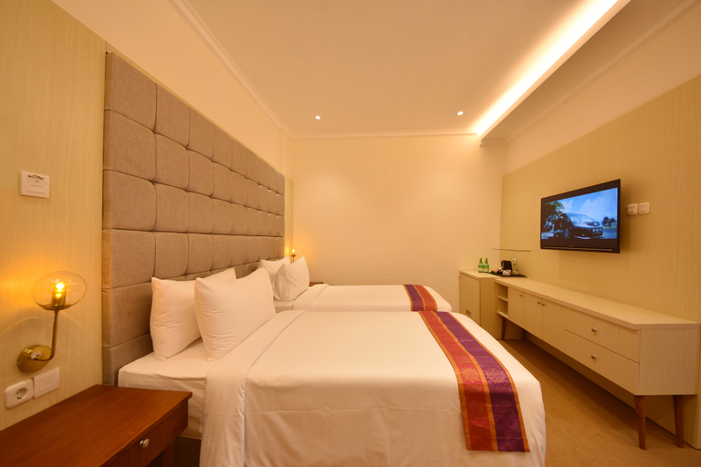 Bedroom 4, KHAS Ombilin Hotel, Sawahlunto