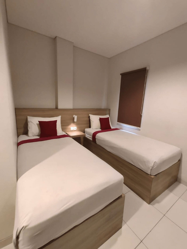 Bedroom 13
