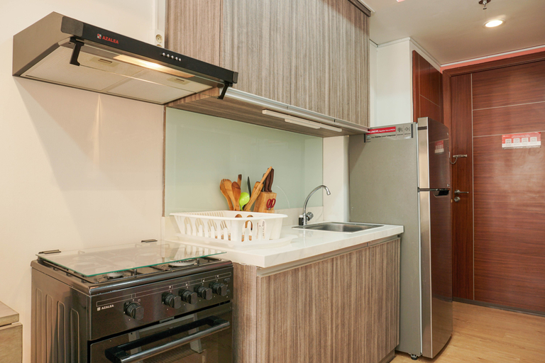 Others 4, Best Studio Apartment Vittoria Residence with Sofa Bed By Travelio, Jakarta Barat