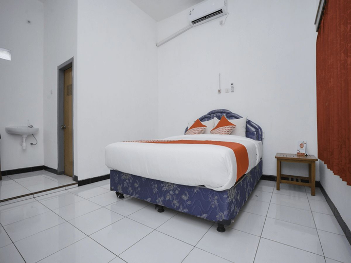 OYO 1999 Hotel Tentrem Syariah, Probolinggo