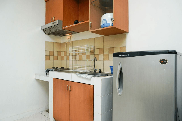 Simply 1BR Pangeran Jayakarta Apartment By Travelio, Central Jakarta