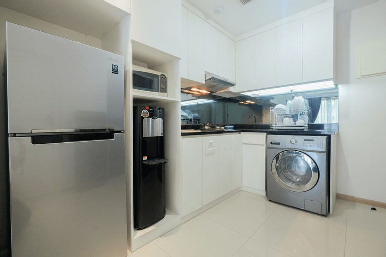 Modern 1BR Apartment at Casa Grande Residence By Travelio, South Jakarta