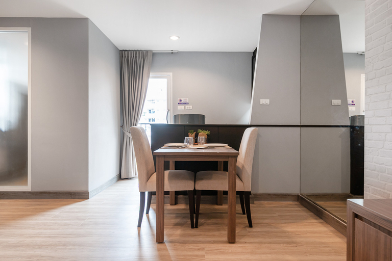 Dining Room 2