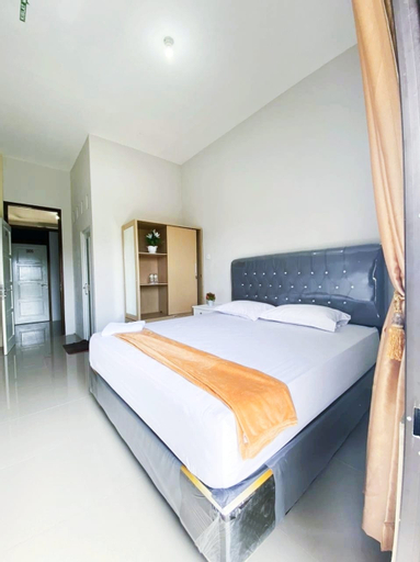 Bedroom 4, Darma Palace, Padang