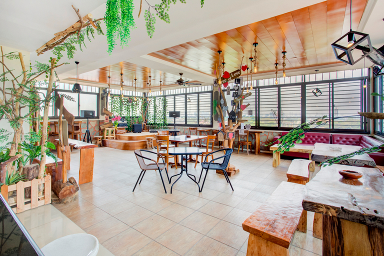 OYO 4011 58 Guesthouse, South Tangerang