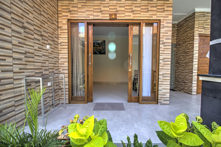 Others 3, Nibugi Guest House, Klungkung