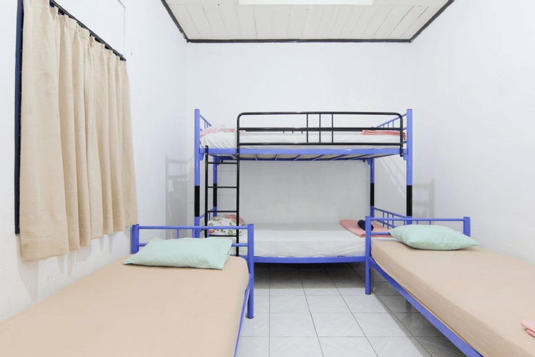 Arjuna Hostel, Semarang