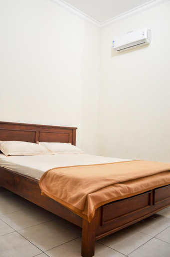 Bedroom 3, MM Homestay, Magetan