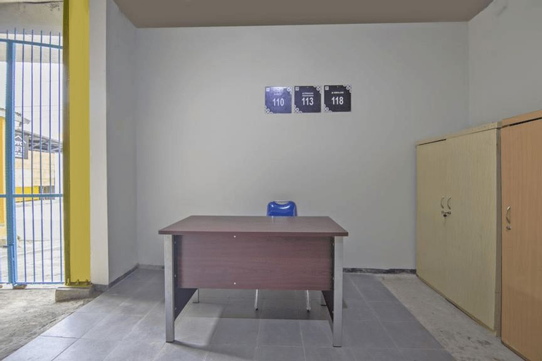 OYO Life 2834 Kost Milan Venesia (temporarily closed), Semarang