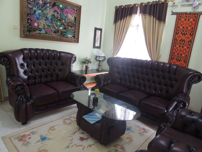 Exterior & Views 2, Avicenna 2 Guesthouse, Kebumen