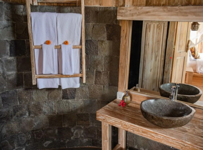 Bathroom 5, Kidem Ubud Villas, Gianyar