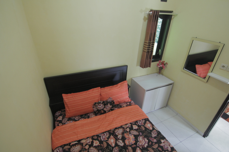 Bedroom 5, Villa Dua Putri, Malang