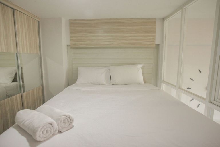 Best Value Loft Studio Room Apartment at Amega Crown By Travelio, Surabaya