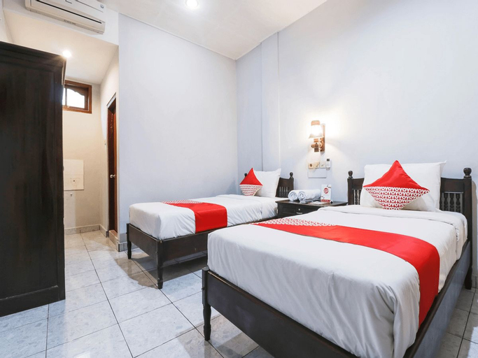 OYO 2411 Taman Mekar Beach Inn 2, Badung