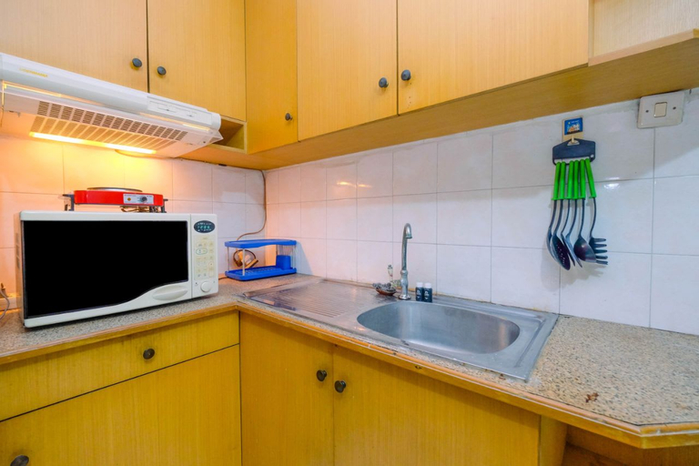 New Furnished 1BR Rajawali Apartment By Travelio, Central Jakarta