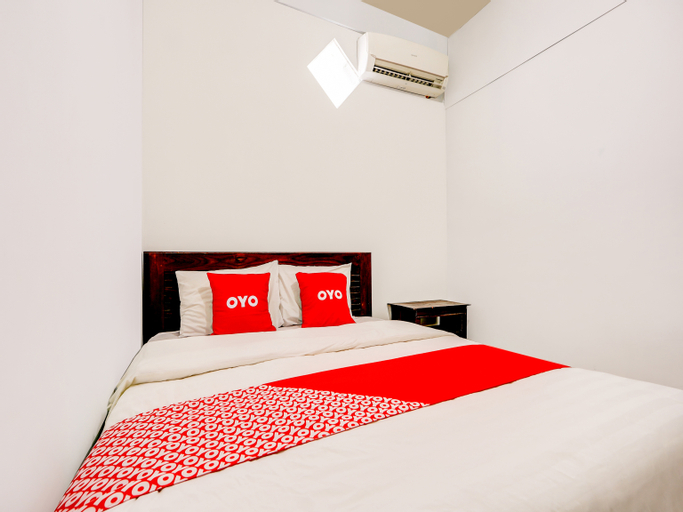 OYO 90051 Guest House Parangtritis, Bantul