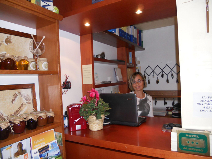 Public Area 3, Garni le Corti, Sondrio