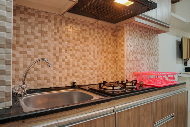 Others 4, Chic and Cozy Studio at Tifolia Apartment By Travelio, East Jakarta