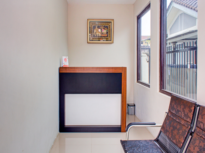 Exterior & Views 5, OYO 3780 Penginapan Tw Syariah, Cianjur