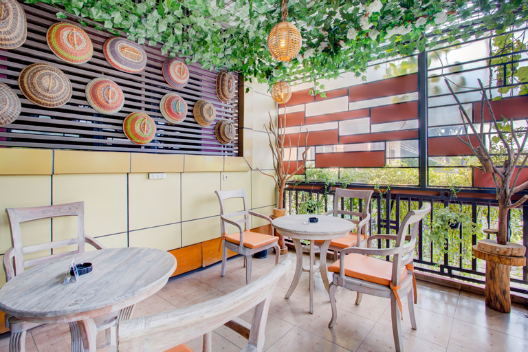 OYO 4011 58 Guesthouse, South Tangerang