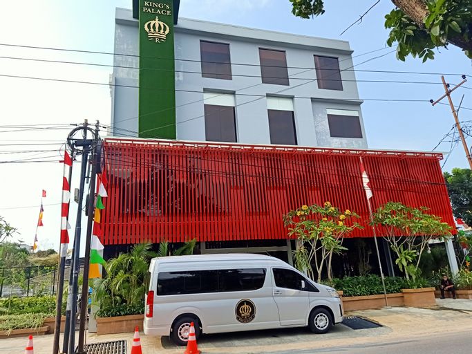 King's Palace Hotel Medan, Medan