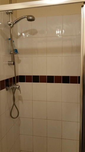 Bathroom 4, Best Inn Hotel, London