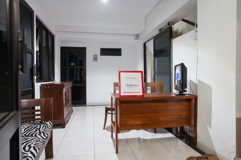 Others 4, RedDoorz Syariah near DBL Arena 2, Surabaya