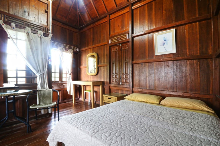 Bedroom 5, Negla Beach Villa, Garut