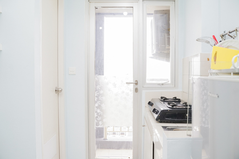 Others 5, Roomy Studio Room Bintaro Park View Apartment By Travelio, Jakarta Selatan