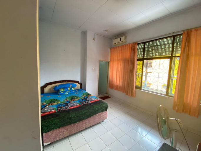 Bedroom 3, Bulusaraung Homestay Makassar, Makassar