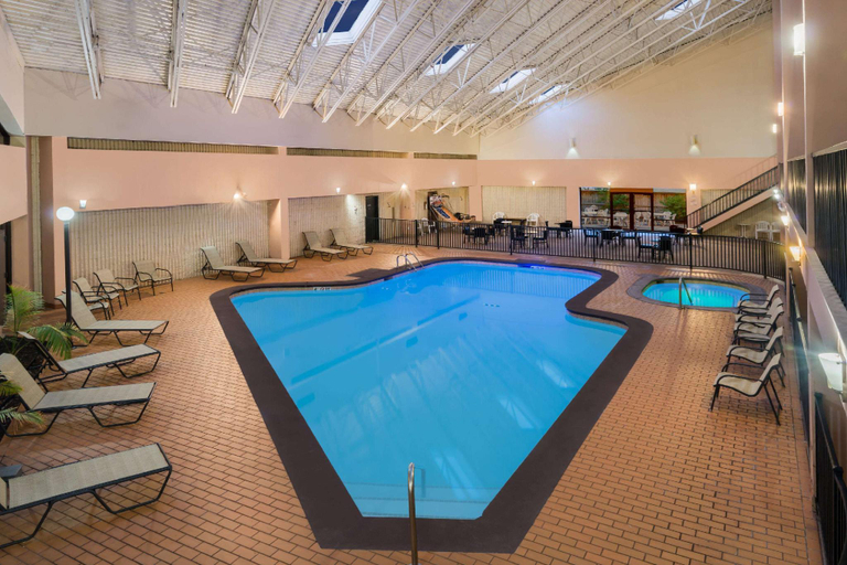 Sport & Beauty 5, Wyndham Garden Stillwater, Payne